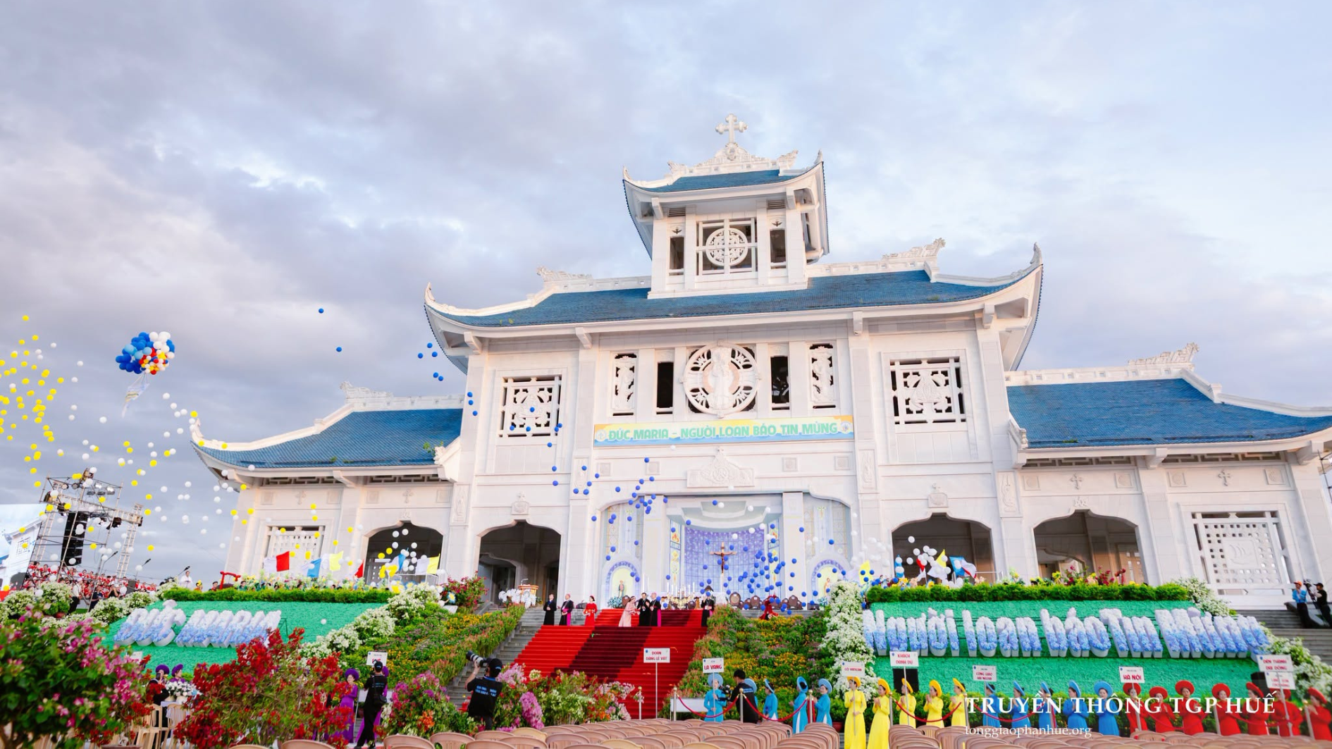 Hoa trái đức tin giữa lòng Linh Địa: Những ngày Đại hội La Vang lần thứ 32 